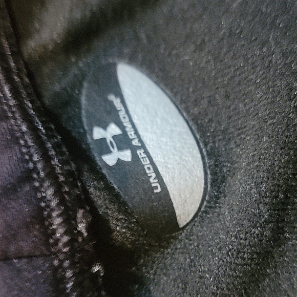 Under armour pants, size XL - Picture 4 of 6